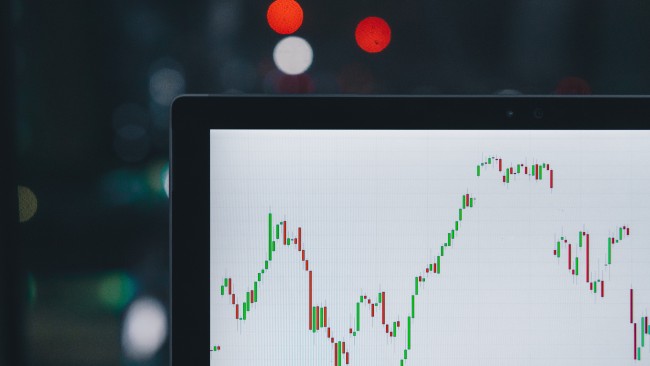 Create an interactive data app using Streamlit